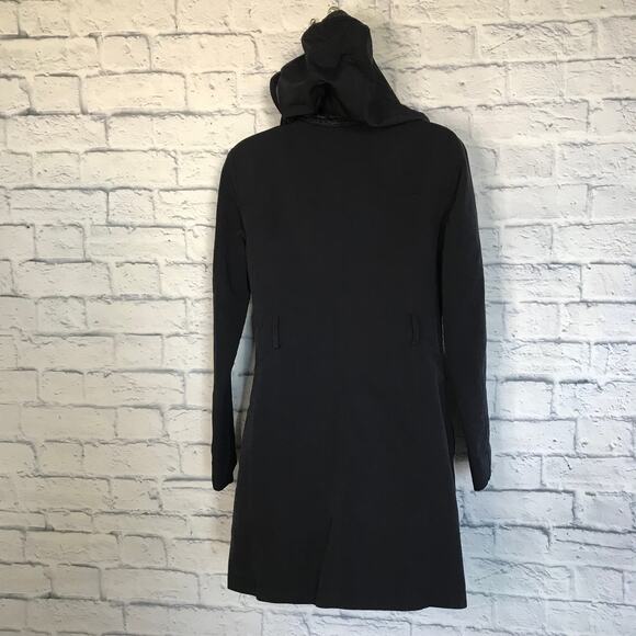 Navy Blue Ellen Tracy Raincoat - Picture 2 of 10